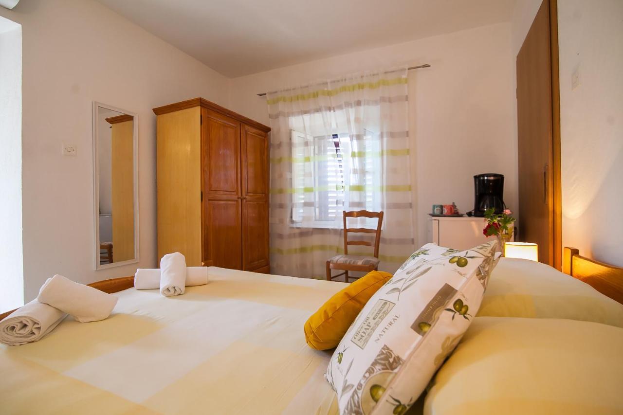 בול Old Town Accommodation מראה חיצוני תמונה