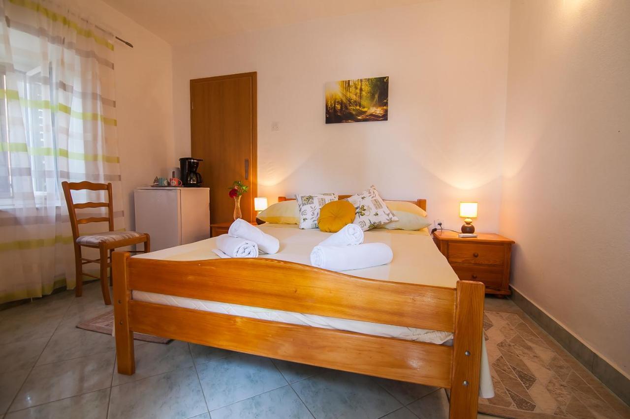בול Old Town Accommodation מראה חיצוני תמונה