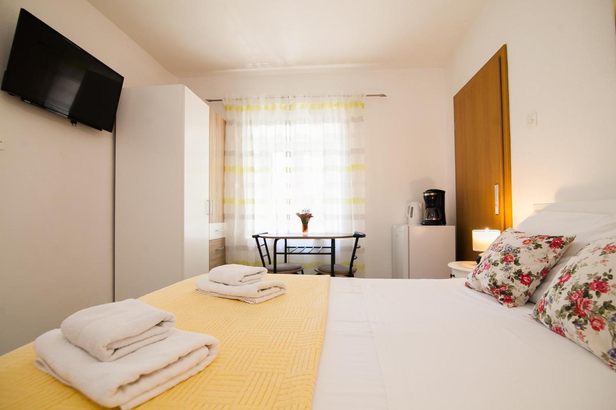 בול Old Town Accommodation מראה חיצוני תמונה